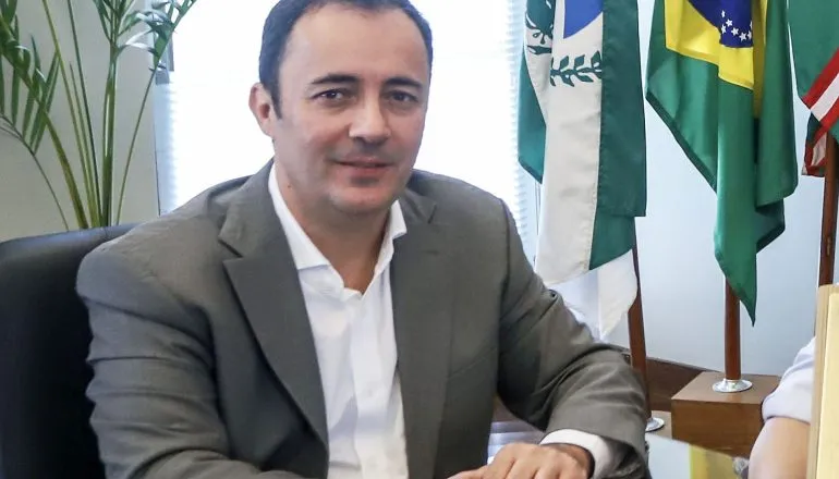 O que causou a morte do reitor da PUCPR? Autoridades prestam homenagens