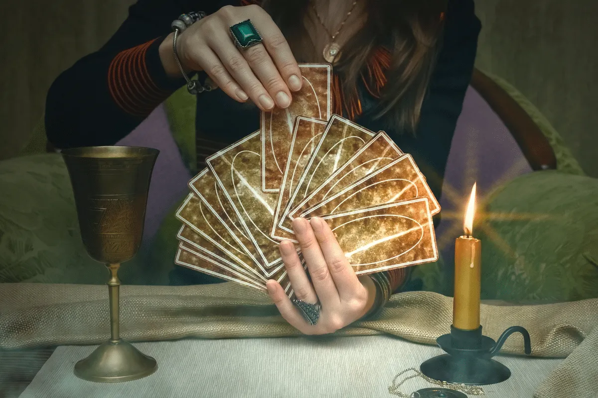 Tarot do dia: previsão para os 12 signos em 19/10/2026