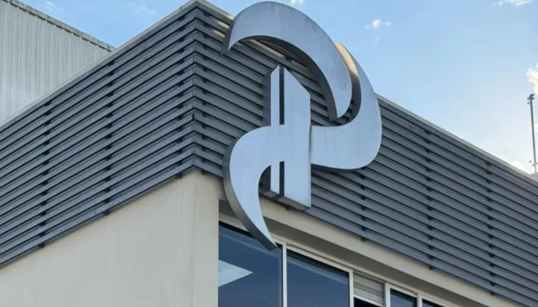 Distribuidora de medicamentos de Curitiba cresce 15,6% e aposta em oncologia