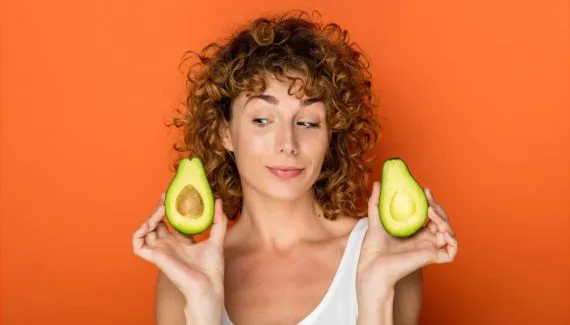 Abacate faz bem para quê? Veja 6 benefícios da fruta para a saúde