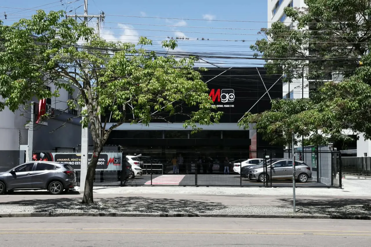 Muffato Go Curitiba / mercado autônomo
