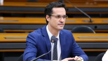 Deltan Dallagnol foi o segundo candidato mais votado do Senado no Paraná.