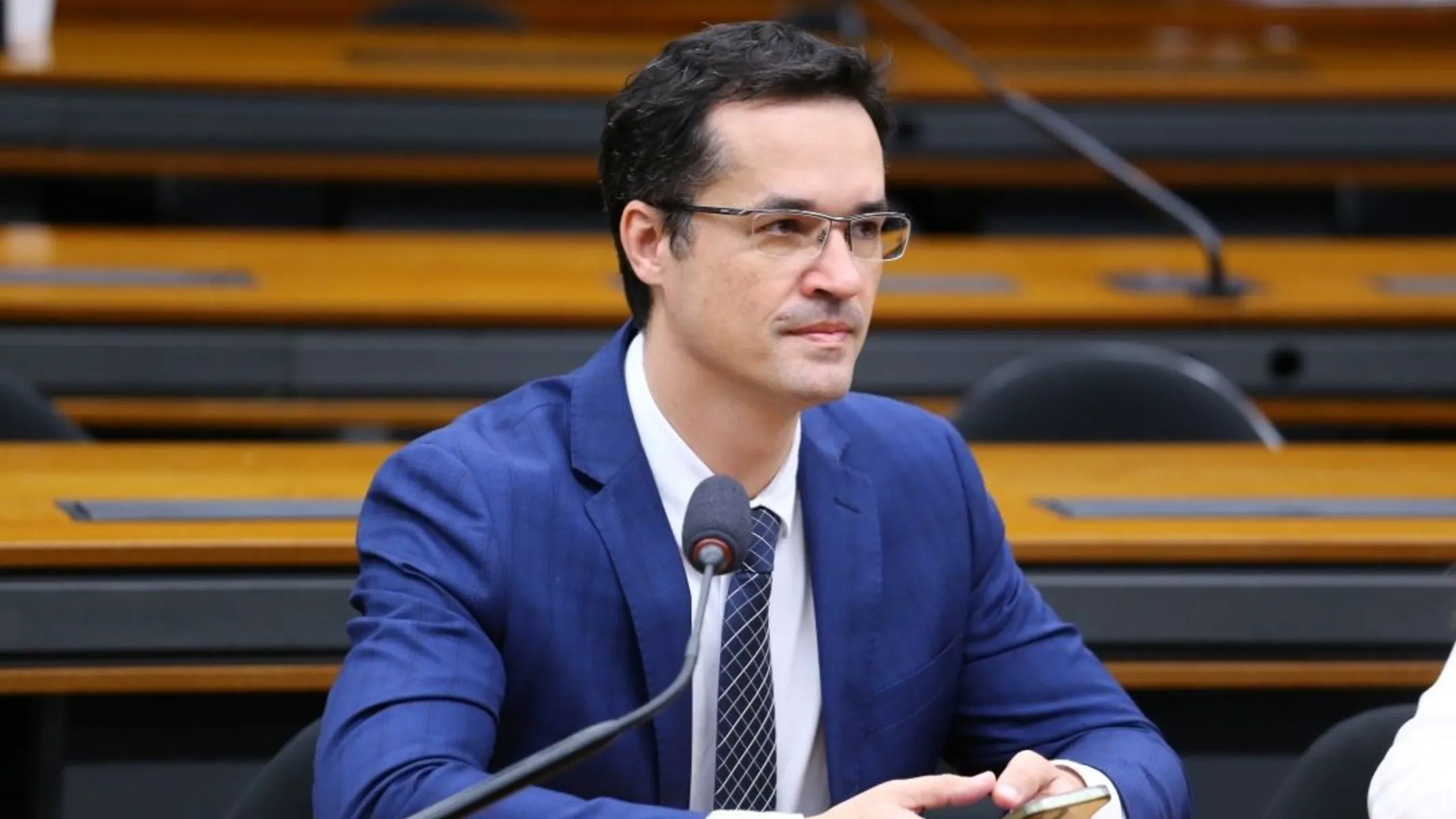 Deltan Dallagnol foi o segundo candidato mais votado do Senado no Paraná.