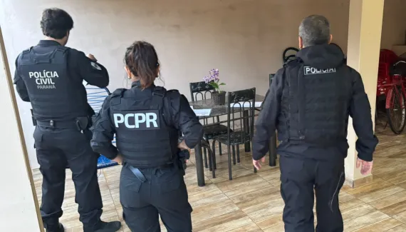 Maquinário público e cobrança clandestina: como funcionava o esquema investigado no Paraná