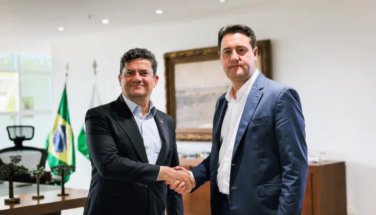 Ratinho Junior ainda não assinou decreto que formaliza a transição para o governo de Sergio Moro