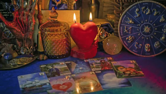 Baralho de Maria Padilha: confira as mensagens das cartas para os 12 signos
