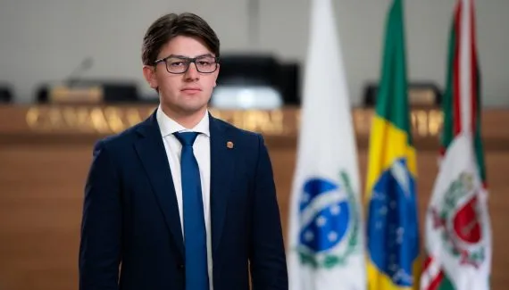 MPT recomenda que deputado eleito no Paraná se retrate por fala sobre demitir petistas