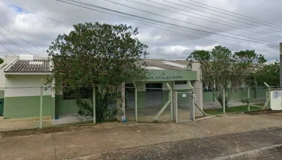Flagrante em escola de Ponta Grossa: cozinha é interditada por sujeira e baratas