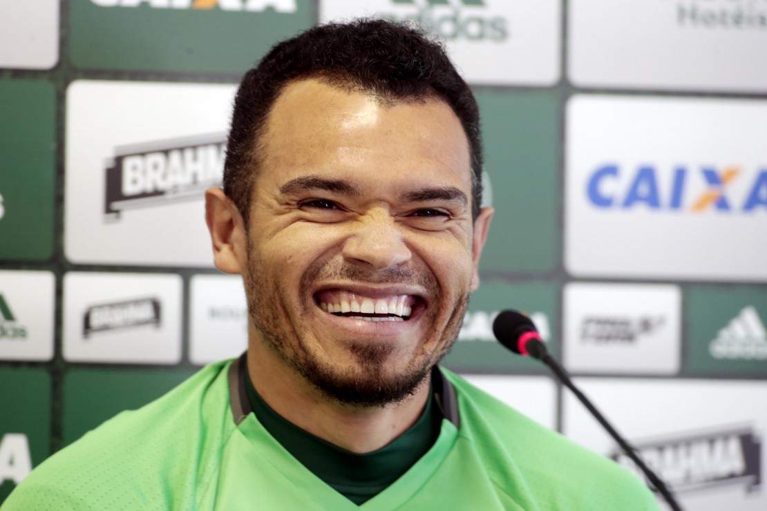 Ceará chegou para ser o capitão do Coxa, mas a proposta do Inter foi mais interessante. Foto: Albari Rosa