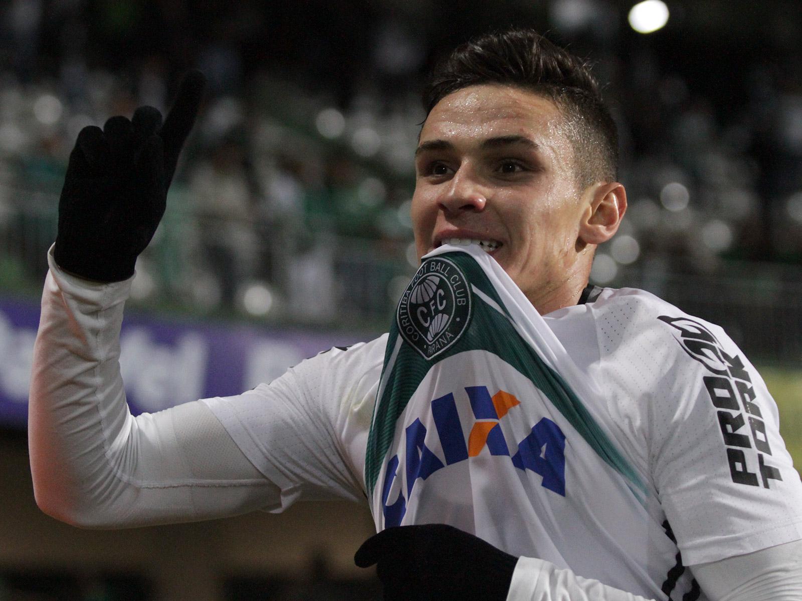 Raphael Veiga, uma das confirmações da base do Coxa com Carpegiani, brilhou na goleada sobre o Grêmio. Foto: Divulgação/CFC