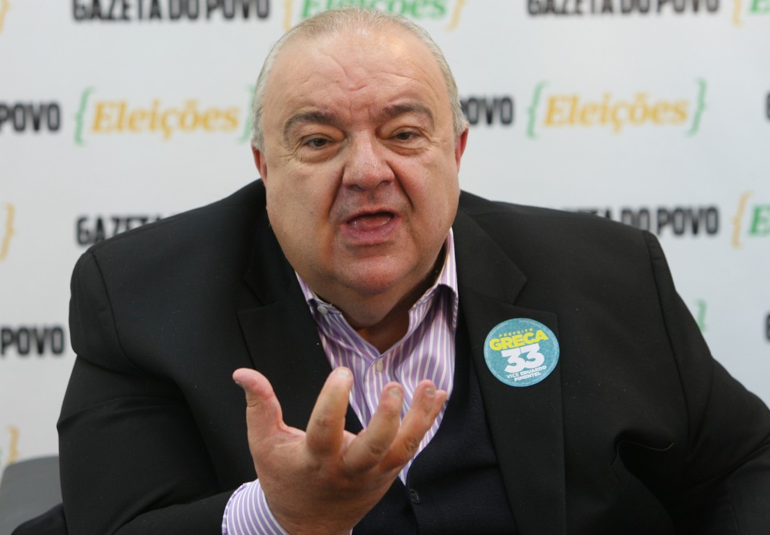 Greca acusa Fruet. Fruet acusa Greca. E assim vai a eleição. Foto: Aniele Nascimento