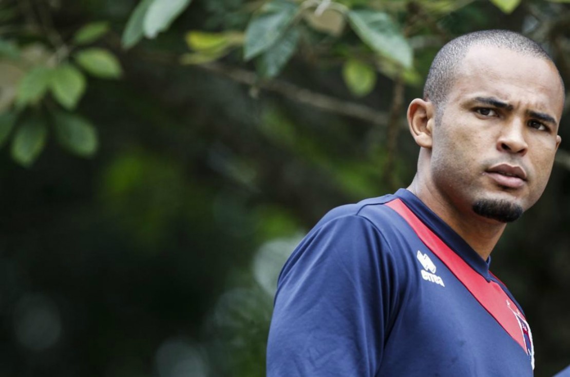 Lúcio Flávio reconhece tanto a boa vantagem para o Bragantino quanto a necessidade de somar pontos fora de casa imediatamente. Foto: Daniel Castellano