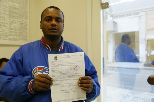 Rubens deu queixa do furto e está correndo atrás de tirar novos documentos. Carteira de identidade fica pronta só na quarta-feira (12).