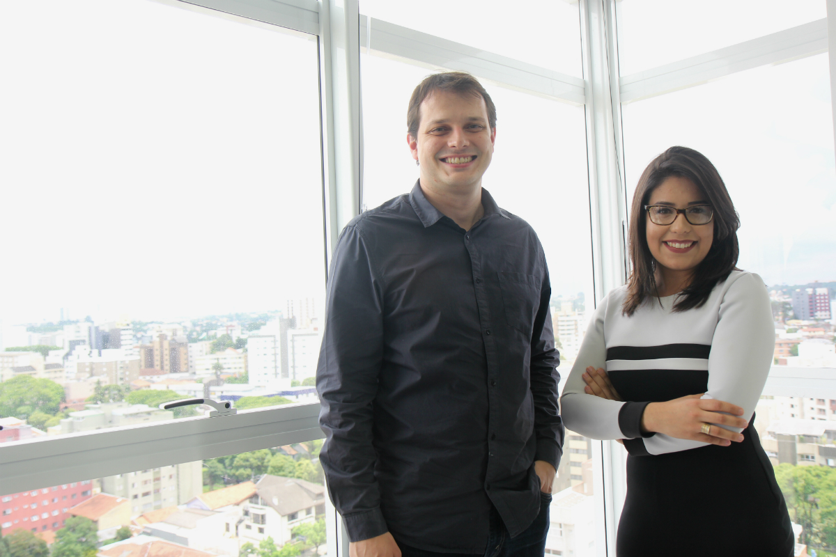 Rodrigo, da Affari, e Tatiéli, da Primeiro Passo Coaching: sinergia entre as duas empresas (Foto: Raquel Tannuri Santana).