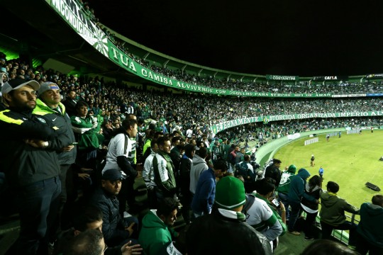 Jogo contra o Belgrano foi uma das exceções, com o Couto cheio. Foto: Hugo Harada