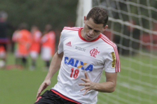 Jonas pertence ao Flamengo, mas não faz parte dos planos do clube carioca. Foto: Gilvan de Souza/Flamengo