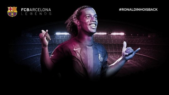 Barcelona confirmou acerto com o Ronaldinho. Assinatura para ele ser embaixador do clube acontecerá nesta sexta-feira (3). Foto: Reprodução/Barcelona