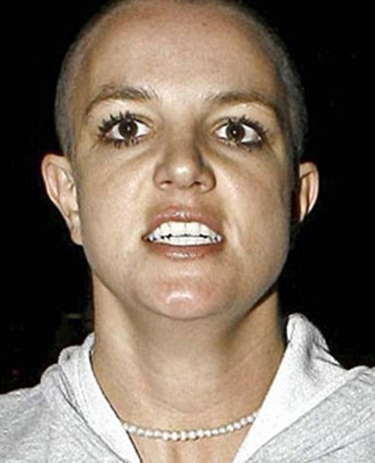 Foto de Britney Spears careca rodou o mundo. Foto: Reprodução.