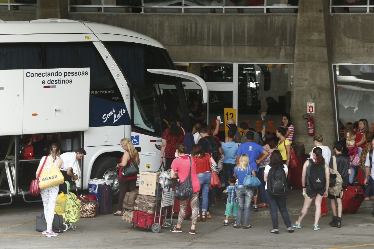 Passagem de ônibus interestadual e internacional sobe no carnaval