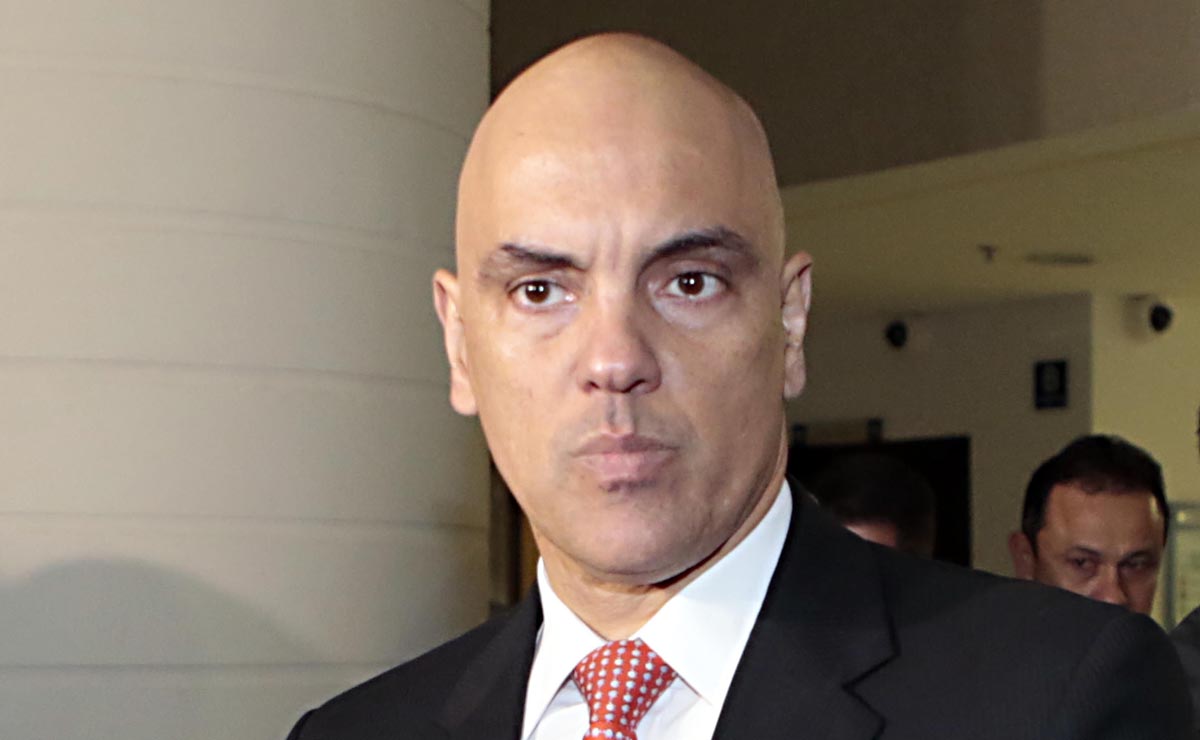 Alexandre de Moraes nega ter sido advogado do PCC em sabatina no Senado