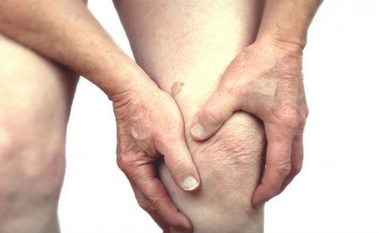 Anvisa proíbe venda, uso e divulgação de produto para tratar artrose. Foto: Reprodução.