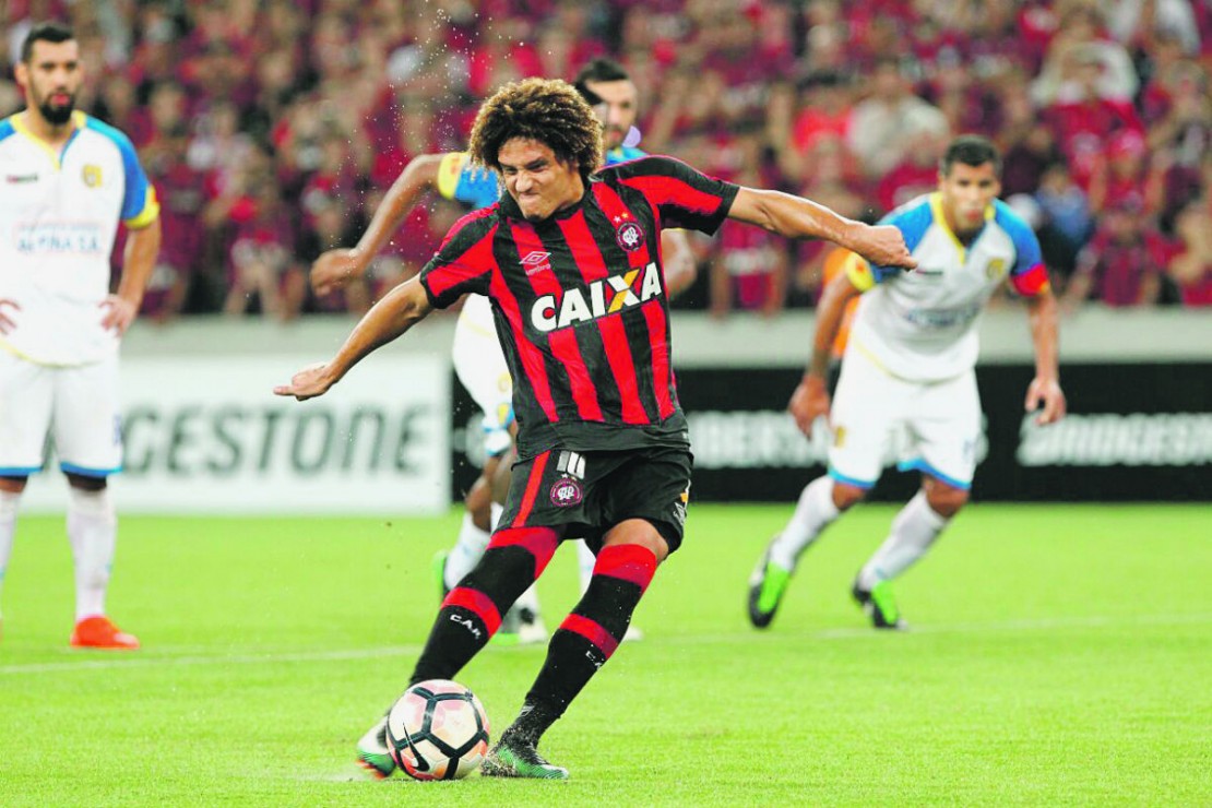 Felipe Gedoz marcou dois.