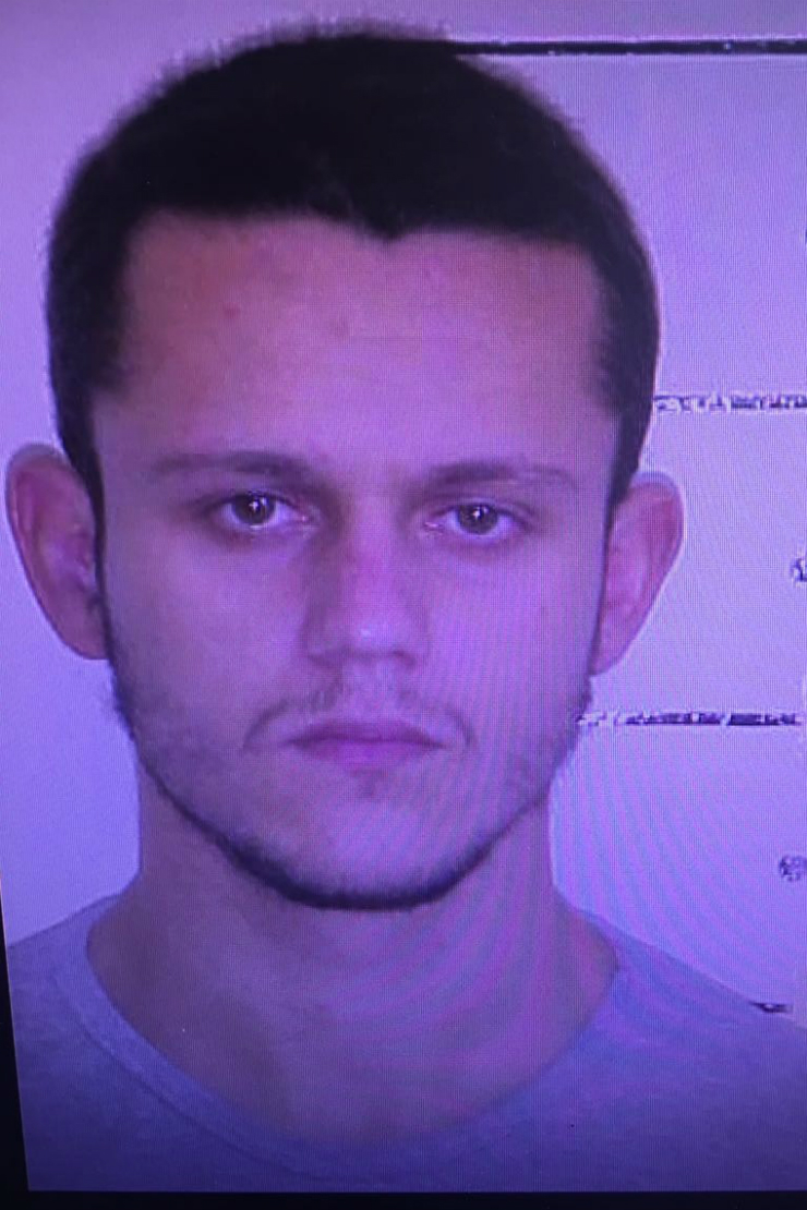 delegacia prendeu Fabiano Vieira, 34 anos, depois de ele ter mantido sua companheira em cárcere privado e a ter agredido