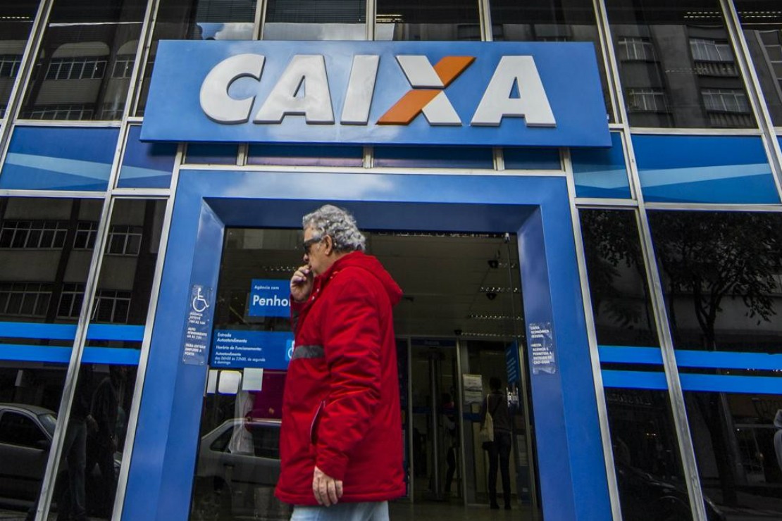 Caixa perdeu recurso no STF e vai ter que pagar a correção monetária sobre o FGTS do Plano Collor 2. Foto: Marcelo Andrade/Arquivo/Gazeta do Povo