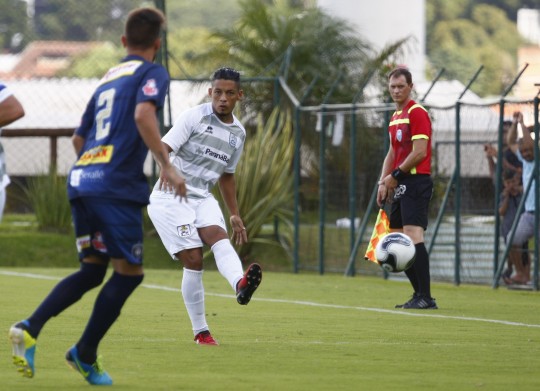 Tomas, o destaque do J. Malucelli no Campeonato Paranaense. Foto: Aniele Nascimento