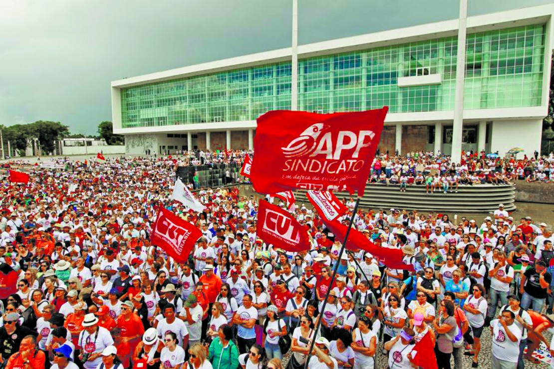 greve dos professores estaduais do paraná, tribuna do paraná.