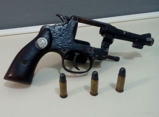 Arma utilizada no crime. Foto: Colaboração/Programa 190.