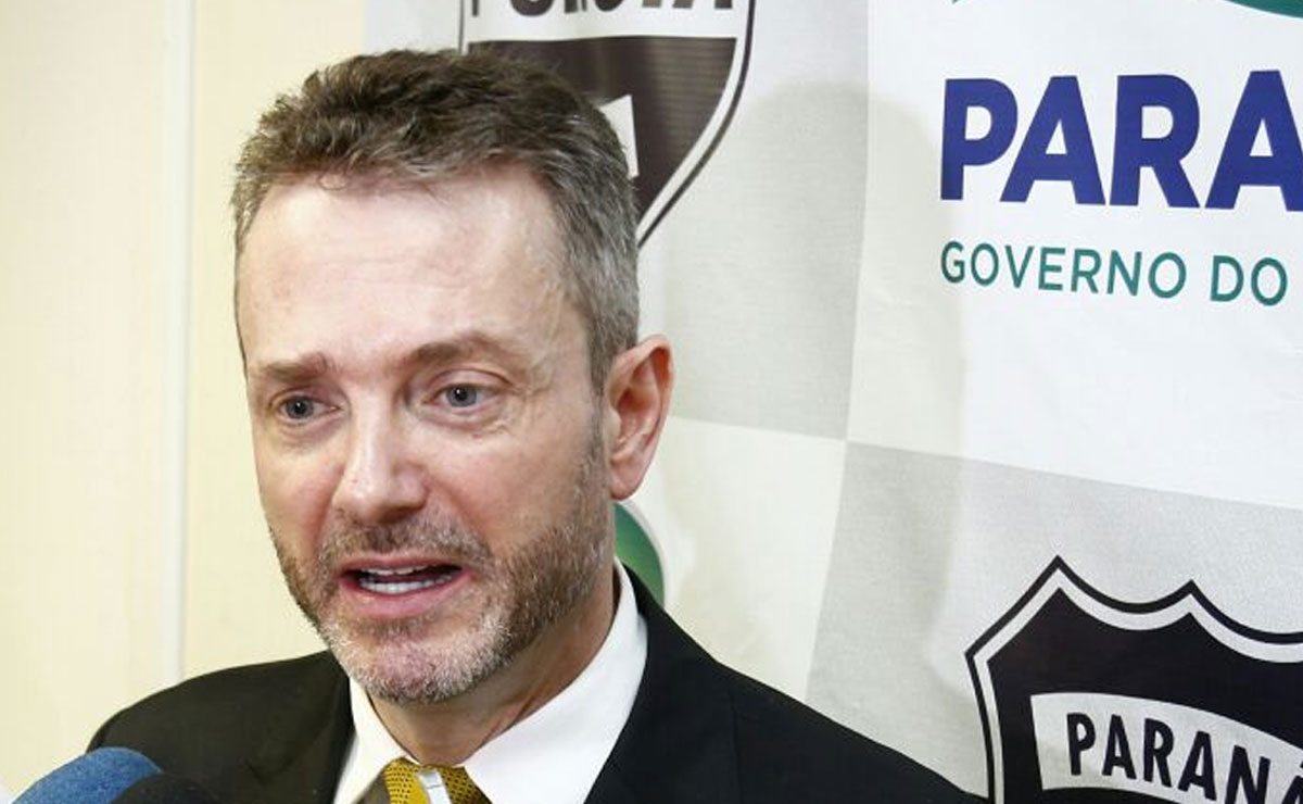 A criança está com problemas intestinais devido a gravidade da violência, disse o delegado Tito Lívio Barrichello.