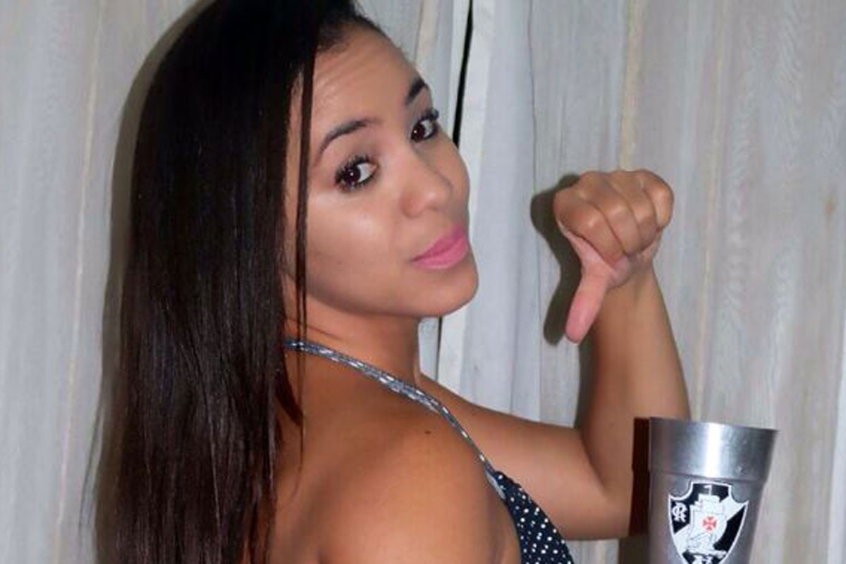 Musa do Flamengo dá nota zero para o juiz do clássico carioca