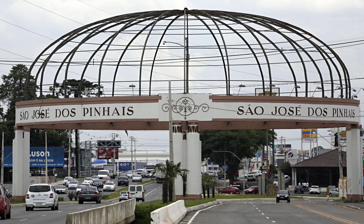 Portal de São José dos Pinhais. Foto: Felipe Rosa.