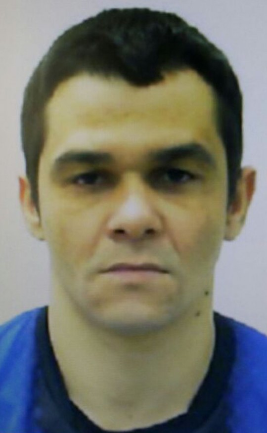 Suspeito foi identificado como Marlon Eduardo de Lima França, que está foragido. Foto: Reprodução