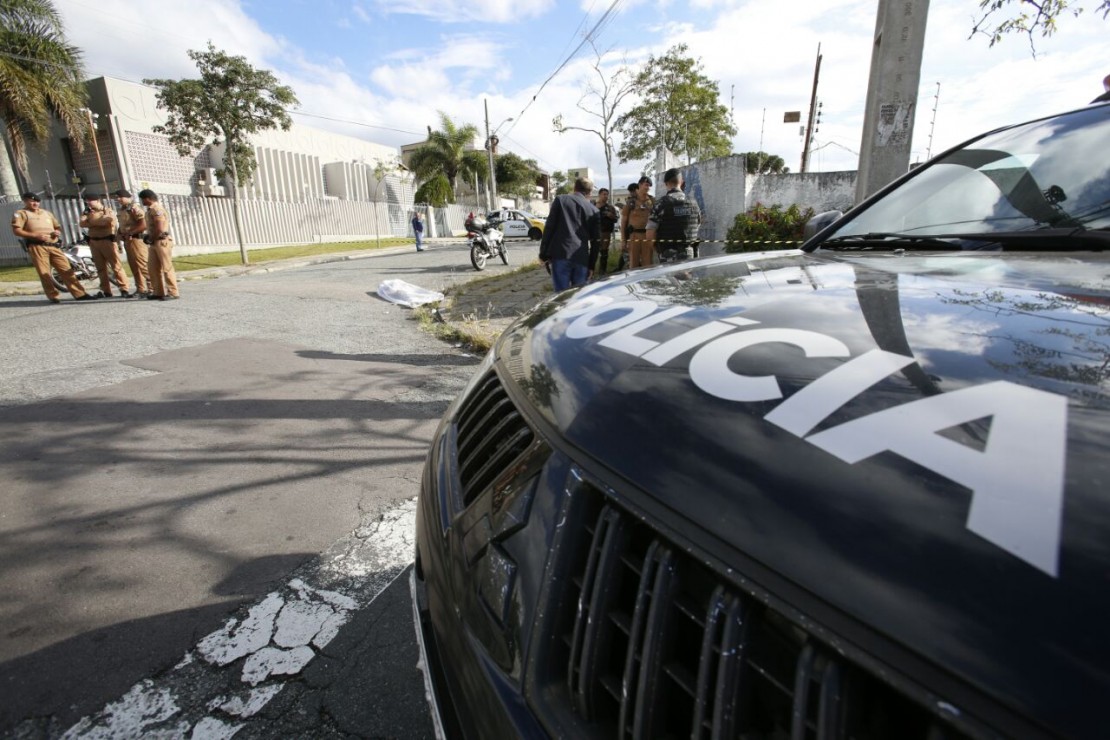 Ação ocorrida no Parolin terminou com o assaltante morto pelo PM. Foto: Atila Alberti