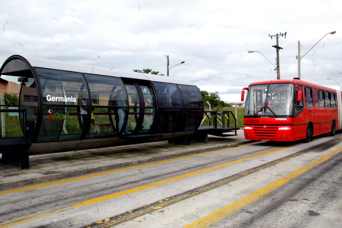 Urbs avalia projeto para construção de banheiros e novas cabines para cobradores de ônibus. Foto: Arquivo