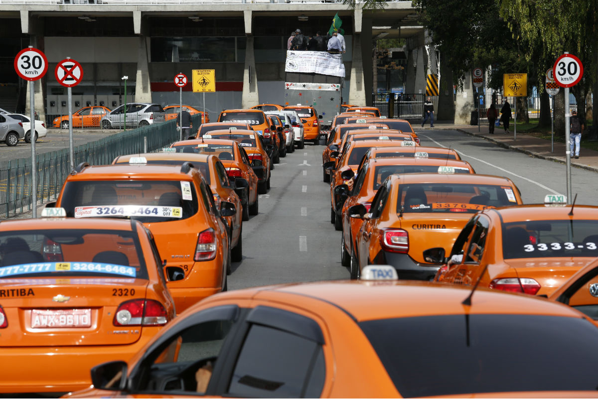 Taxistas ficaram satisfeitos com resultado do protesto. Foto: Átila Alberti