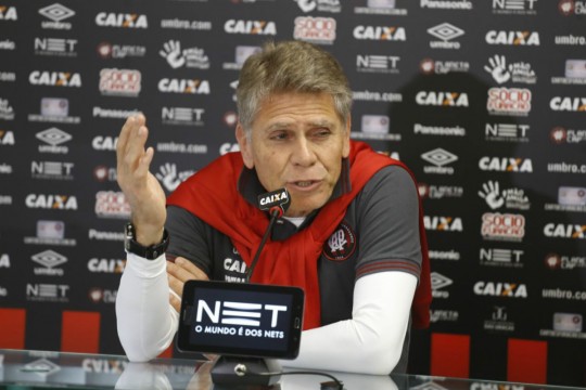 Paulo Autuori confia no elenco e tem a confiança da diretoria para fazer um bom Brasileirão. Foto: Pedro Serápio