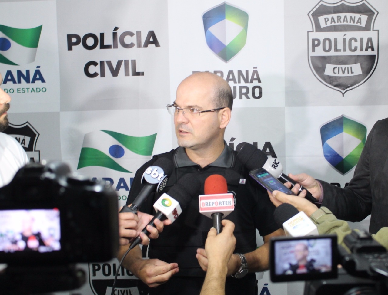 Segundo o Delegado Fábio Machado, o crime entre amigos chocou a população.                         Fotos: Divulgação/Polícia Civil