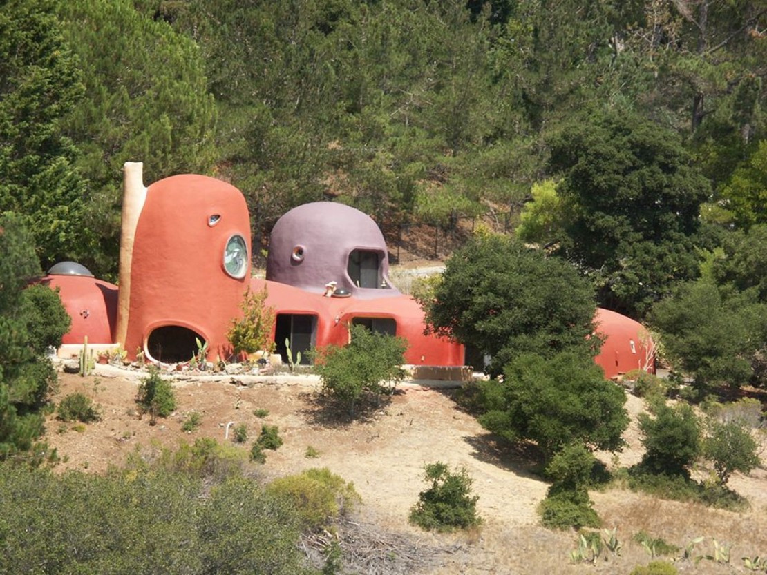 'Casa dos Flintstones' é vendida na Califórnia por R$ 9,3 milhões