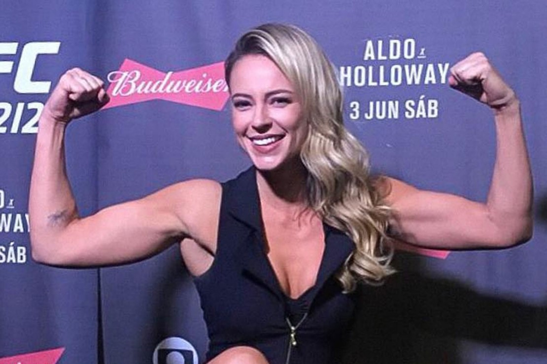 Paolla Oliveira atende celular do lado errado em novela e internautas pegam no pé