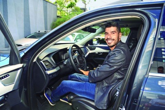 Daniel Dias aprovou seu XC 90, que foi adaptado para suas necessidades. Divulgação