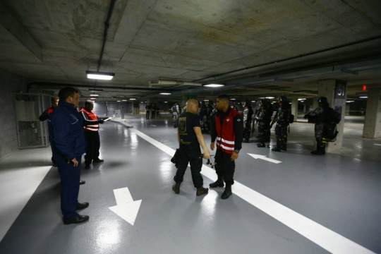 Atlético reforçou a segurança no estacionamento do estádio. Foto: Marcelo Andrade