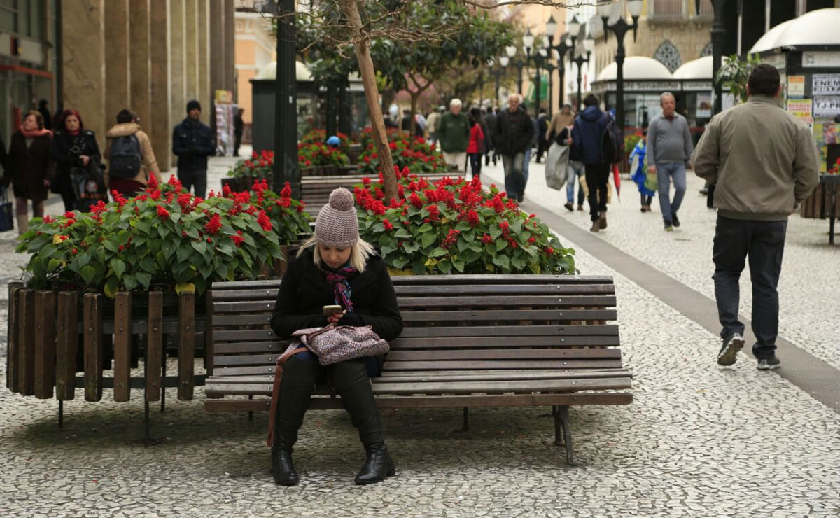 Próximos dias serão mais frios, mas sem chuva em Curitiba. Foto: Marcelo Andrade/Arquivo/ Gazeta do Povo.