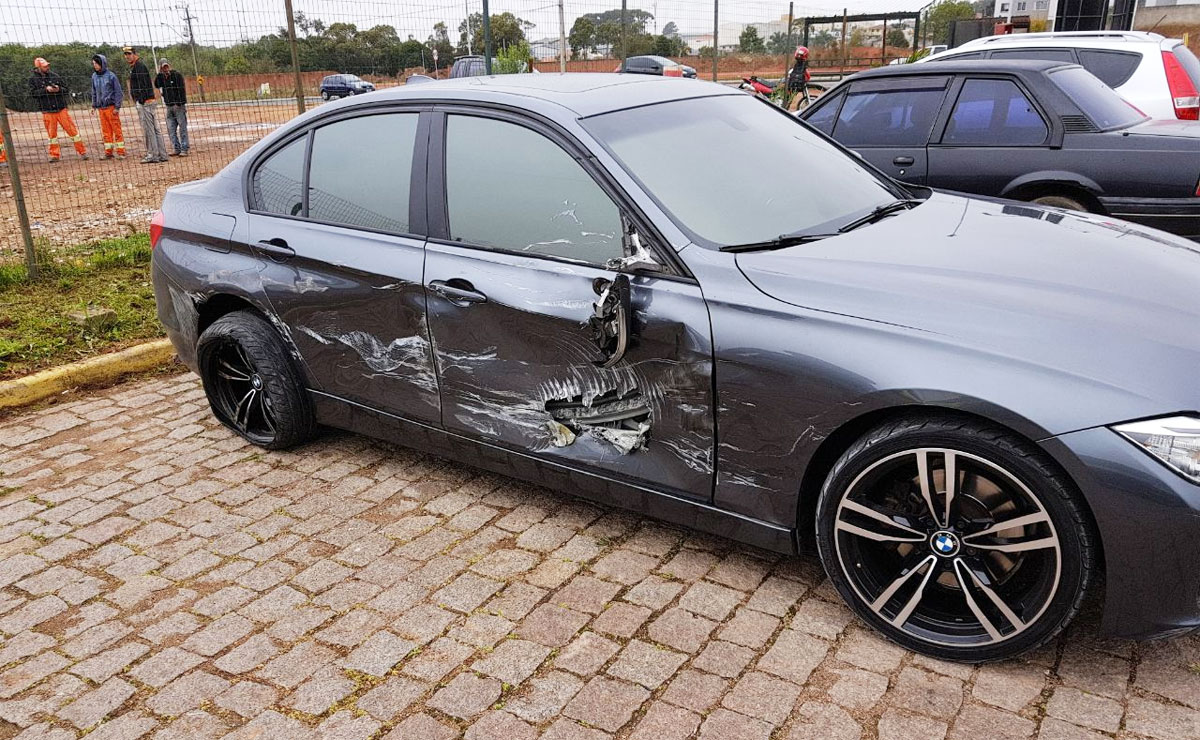 Motorista chegou a fugir do local, mas foi preso em seguida pela PRF. Fotos: Divulgação/PRF>