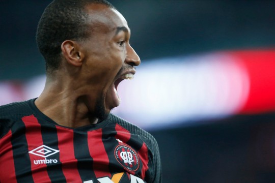 Eduardo Henrique teve entrada em campo vaida pela torcida, mas acredita que isso foi fruto da campanha do time até então. Foto: Albari Rosa