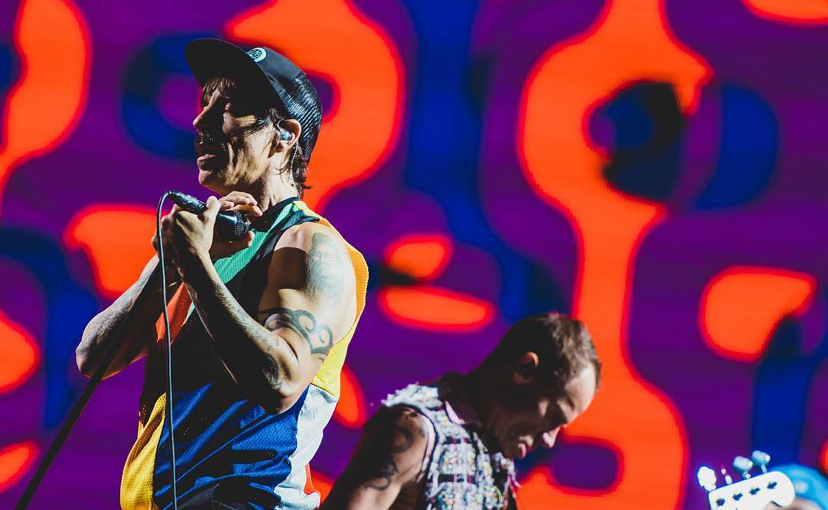 Anthony Kiedis no Palco Mundo com o Red Hot Chili Peppers. Foto: Reprodução/Instagram.