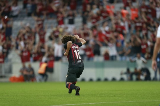 Felipe Gedoz marcou o primeiro gol do Atlético diante do Fluminense. Foto: Jonathan Campos