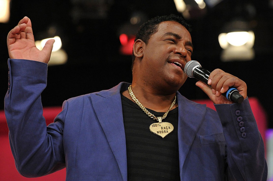 Luiz, do Raça Negra, causa revolta nas redes sociais após fala no 'Encontro'